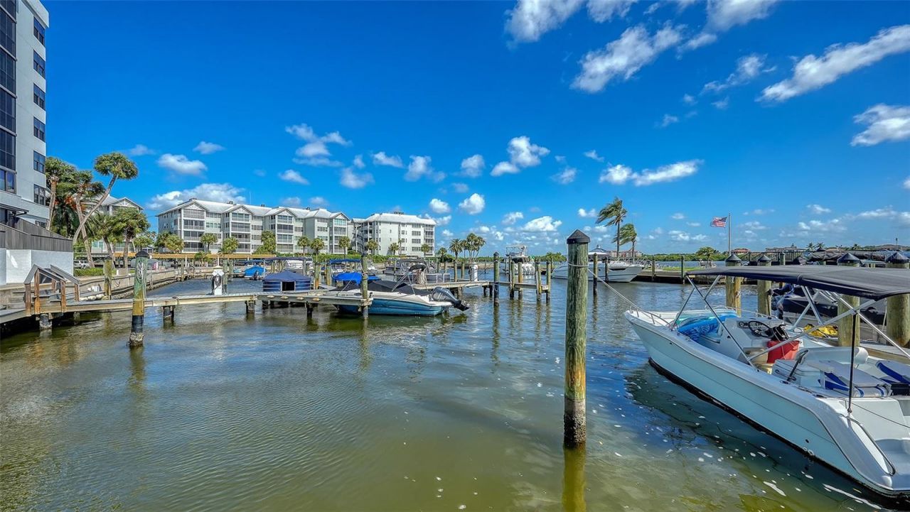 5855 Midnight Pass Road, Unit 605, Sarasota, FL 34242 Photo