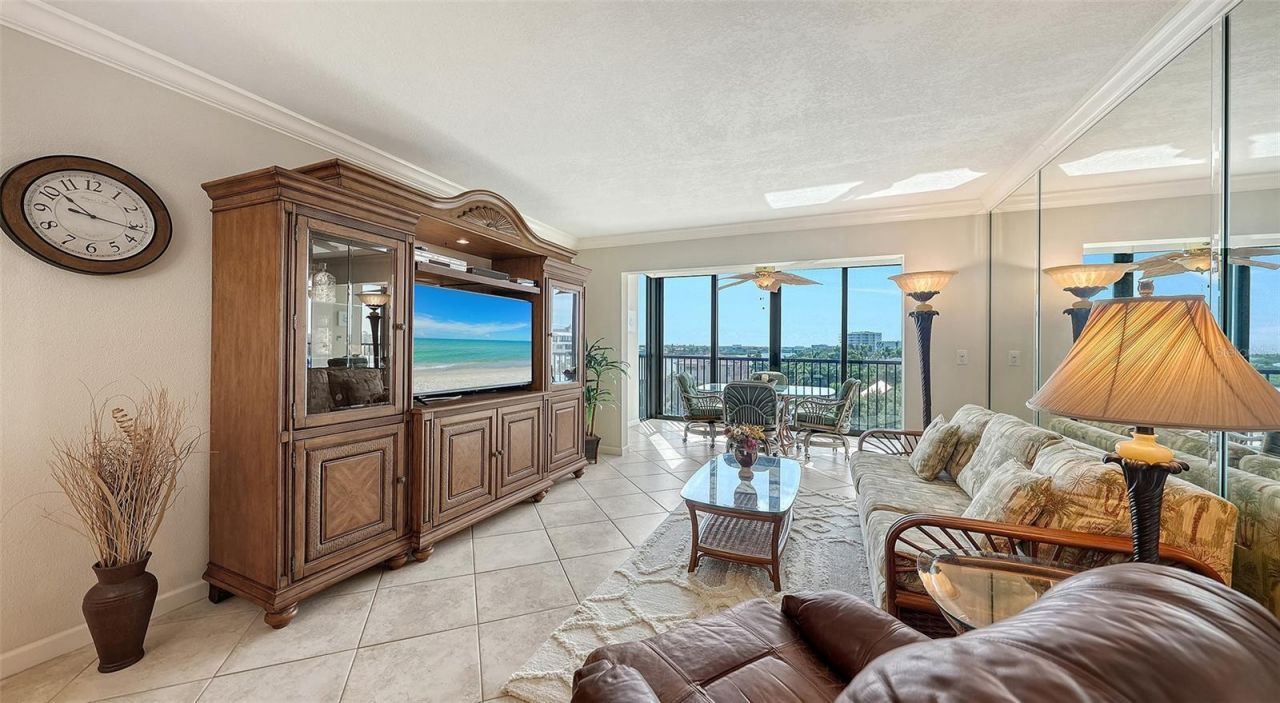 5855 Midnight Pass Road, Unit 605, Sarasota, FL 34242 Photo