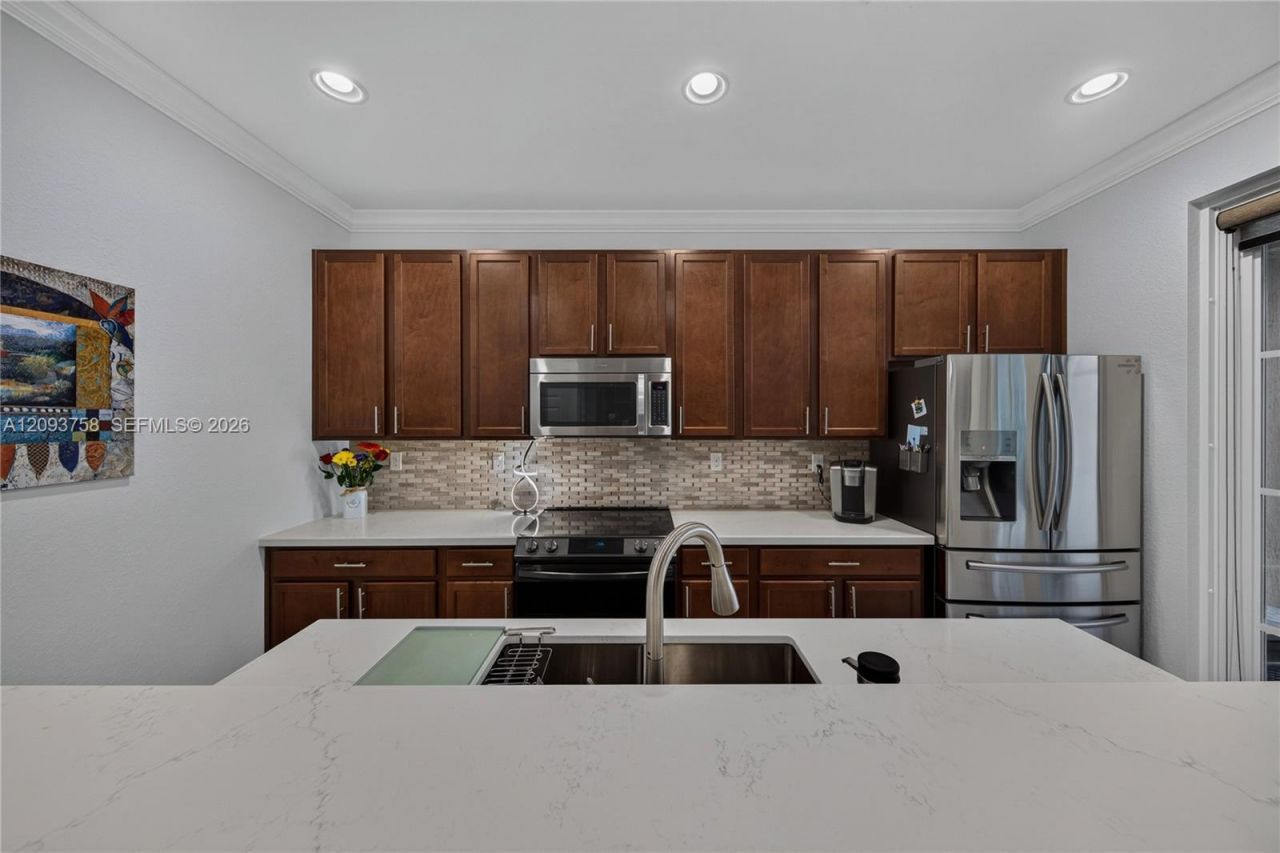 14731 SW 15th Ct, Pembroke Pines, FL 33027 Photo
