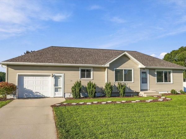 3022 Main Ave, Sheboygan, WI 53083