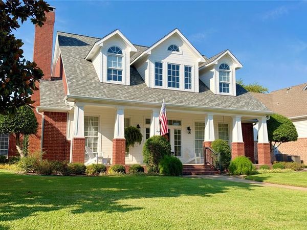8 Griffith Court , Terrell, TX 75160