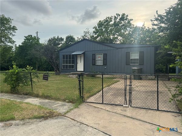 403 Eugene Circle , Killeen, TX 76541