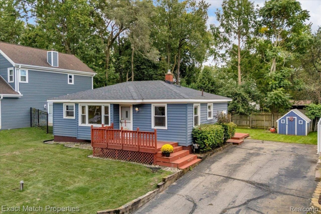 6639 Buckland Avenue, West Bloomfield Township, Mi 48324 Main Photo