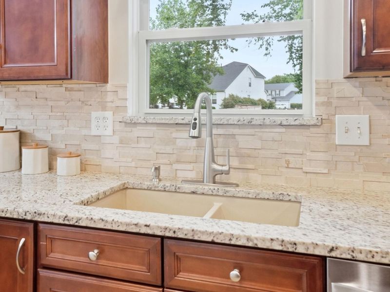7505 Benderson Drive , Westerville, OH 43082 Photo 15