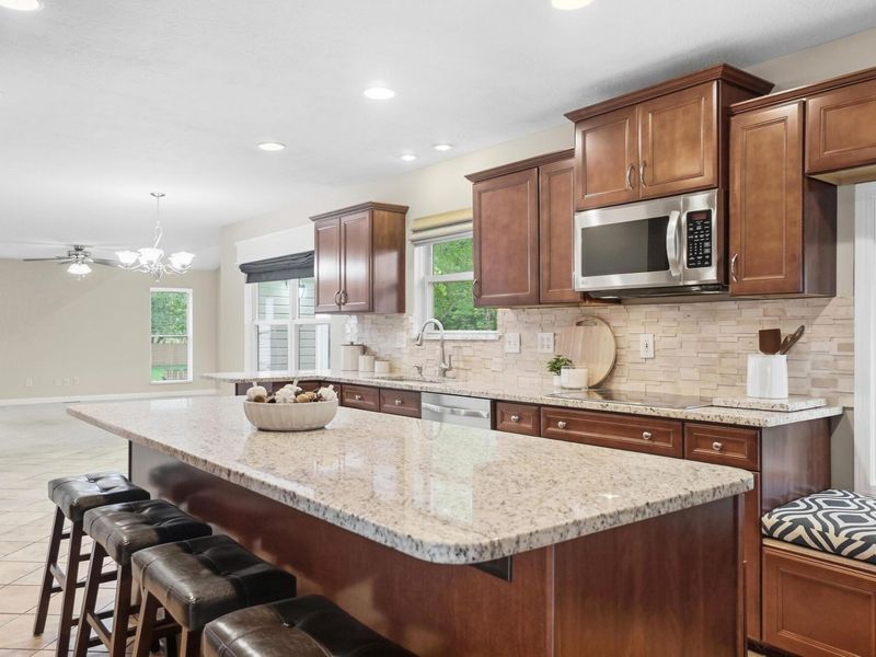 7505 Benderson Drive , Westerville, OH 43082 Photo 17