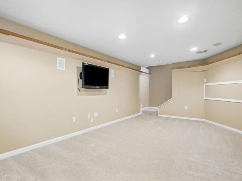 7505 Benderson Drive , Westerville, OH 43082 Photo 63