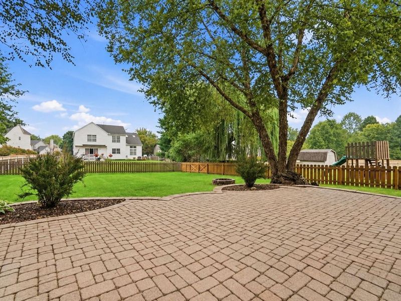 7505 Benderson Drive , Westerville, OH 43082 Photo 72