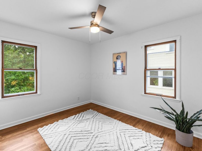 201 E Lakeview Avenue, Columbus, OH 43202 Photo 30