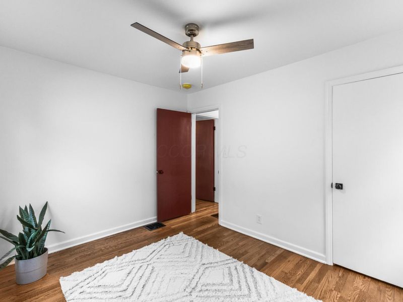 201 E Lakeview Avenue, Columbus, OH 43202 Photo 31