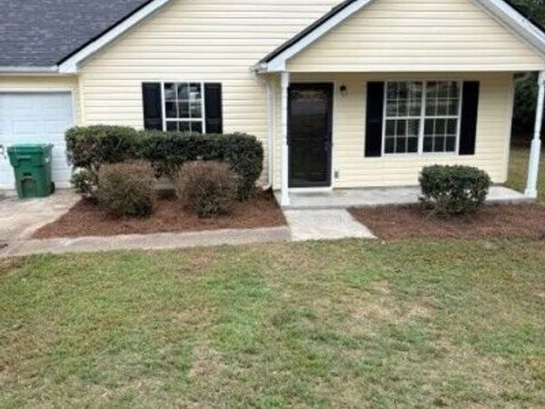 277 Queens Court, Jackson, GA 30233