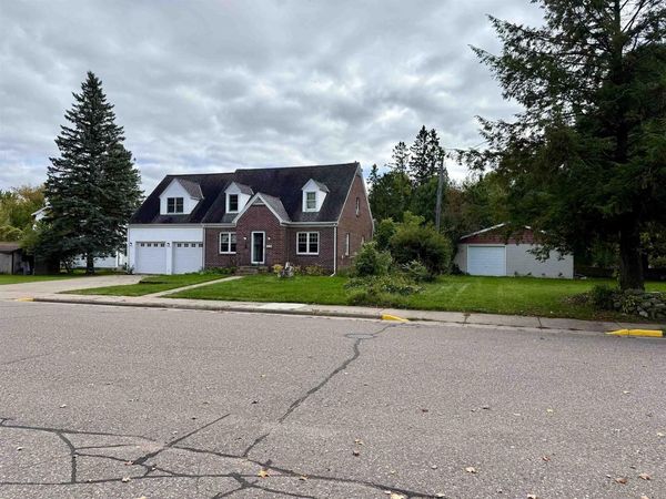 141 FOREST AVENUE, Phillips, WI 54555