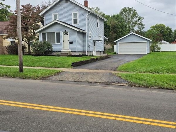 264 5th Street NE, Barberton, OH 44203