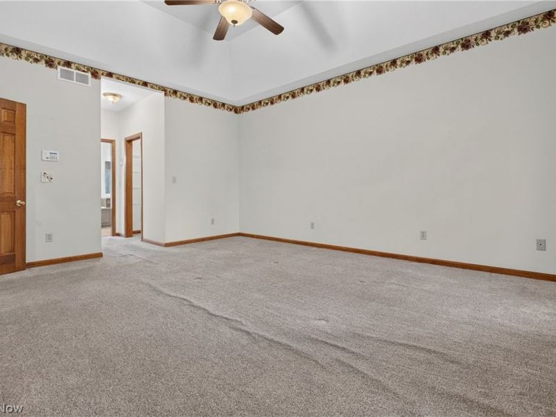 612 Bayberry Road, Lorain, OH 44053 Photo 23