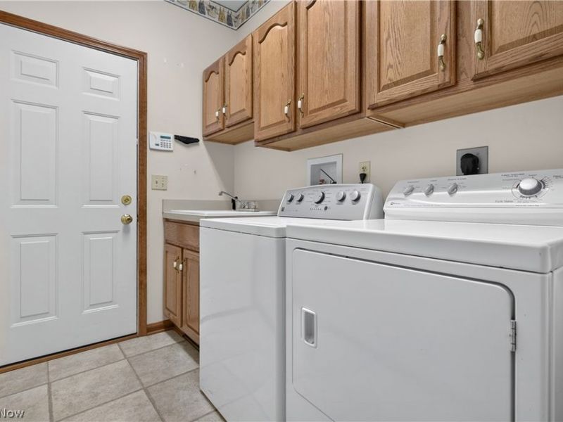 612 Bayberry Road, Lorain, OH 44053 Photo 26