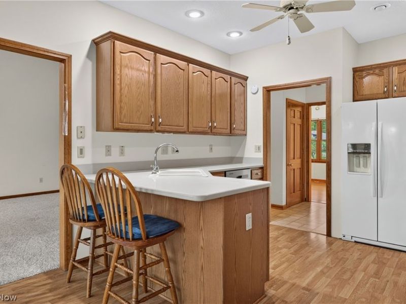 612 Bayberry Road, Lorain, OH 44053 Photo 8