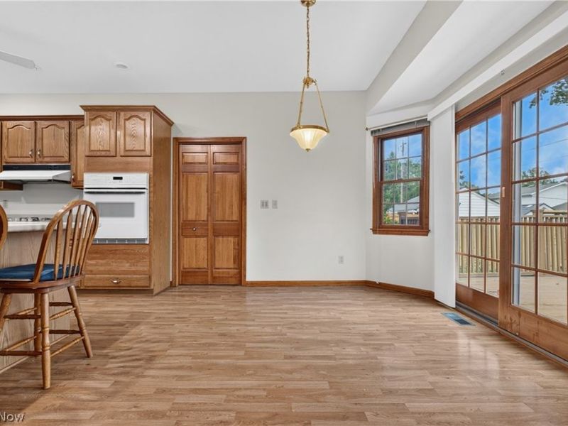 612 Bayberry Road, Lorain, OH 44053 Photo 9
