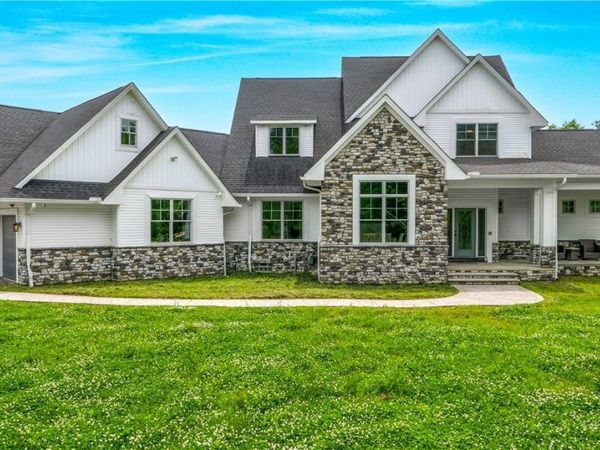 33553 Capel Road, Columbia Station, OH 44028