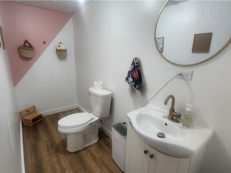935 Chelsea Drive , Dover, OH 44622 Photo 37