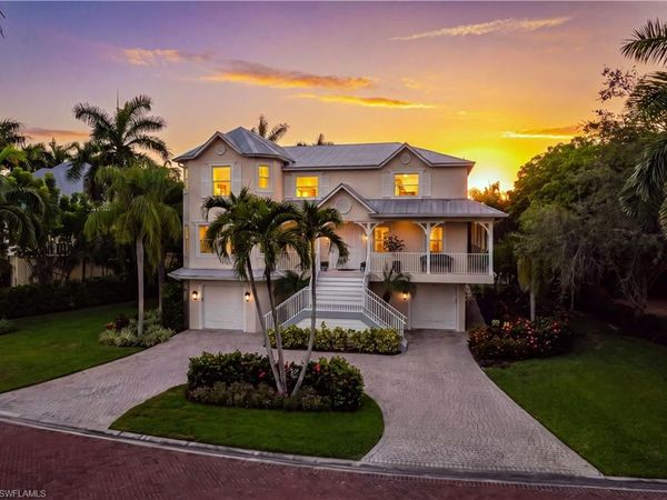 207 San Mateo DR , BONITA SPRINGS, FL 34134