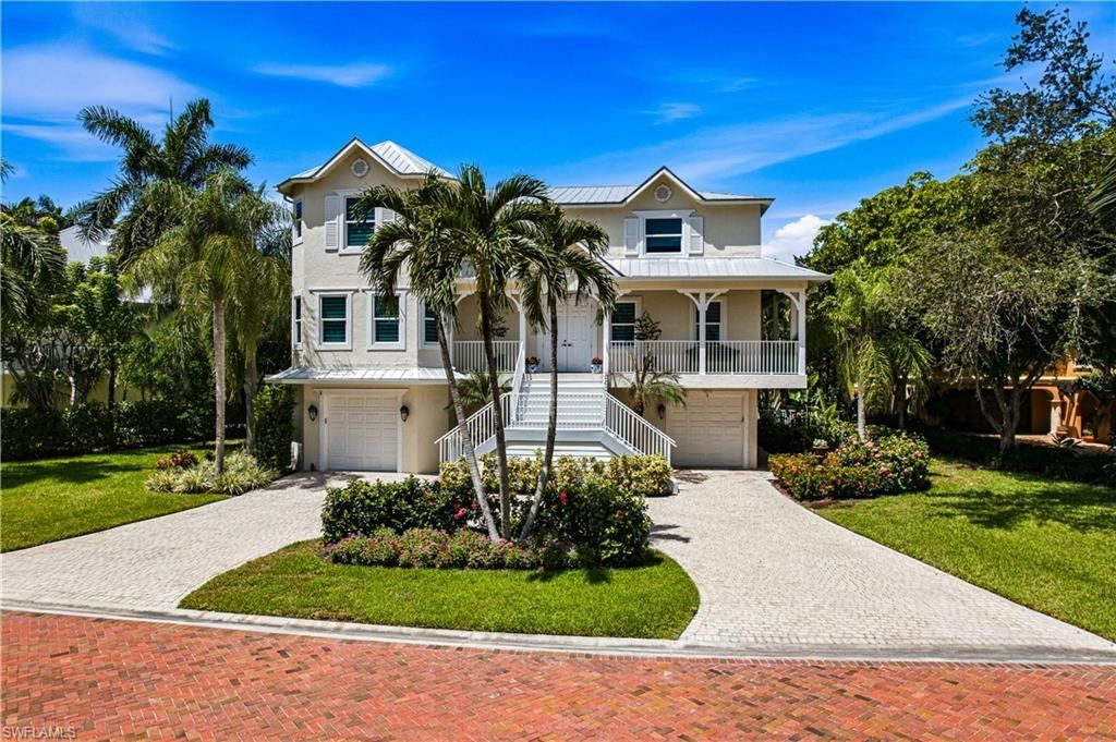 207 San Mateo Dr , Bonita Springs, FL 34134 Photo