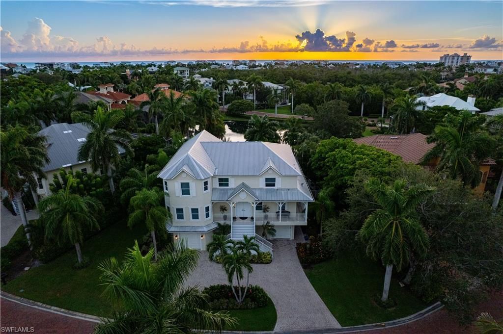 207 San Mateo Dr , Bonita Springs, FL 34134 Photo