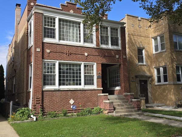 4828 N Karlov Avenue, Chicago, IL 60630
