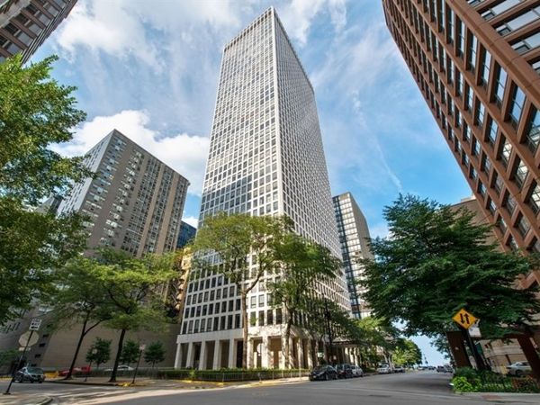 260 E CHESTNUT Street, Unit 2103, Chicago, IL 60611