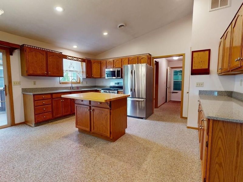30 Wedgewood Drive, Willard, OH 44890 Photo 12