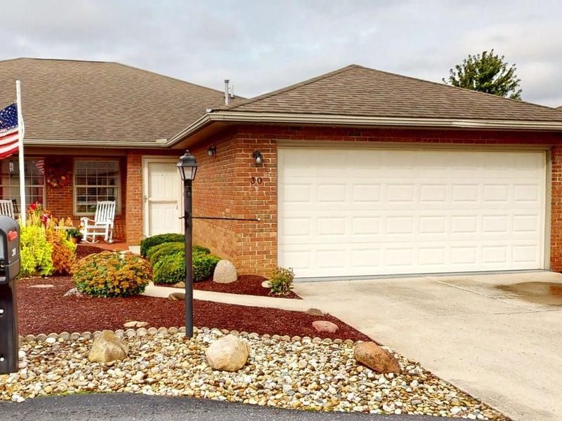 30 Wedgewood Drive, Willard, OH 44890 Photo 2