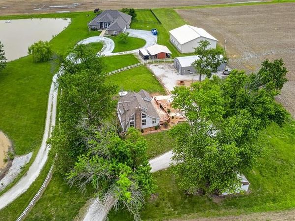 8660 Huch Lane , Columbia, IL 62236