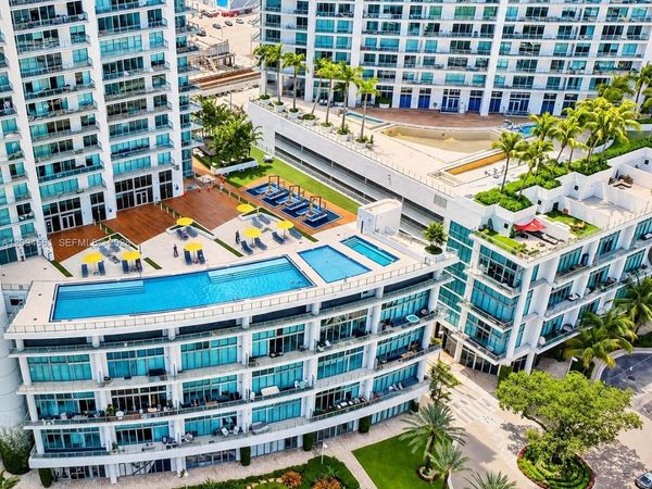 92 SW 3rd St , Unit 1603, Miami, FL 33130