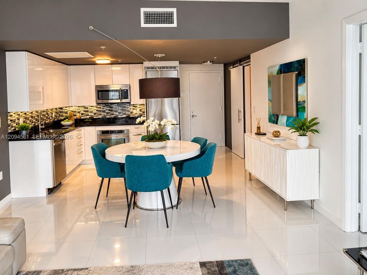 92 SW 3rd St , Unit 1603, Miami, FL 33130 Photo