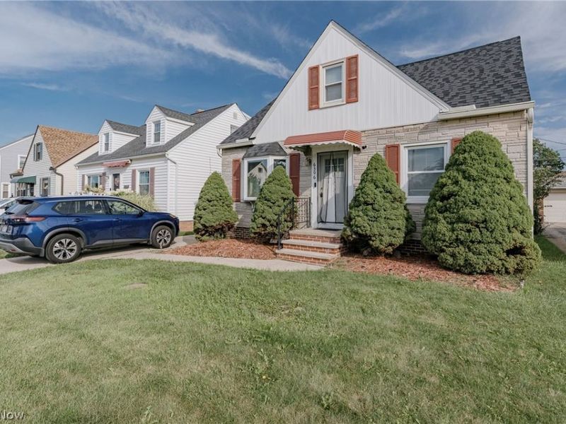6306 Westlake Avenue, Parma, OH 44129 Photo 2