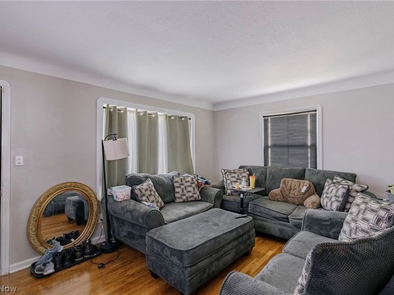 6306 Westlake Avenue, Parma, OH 44129 Photo 3