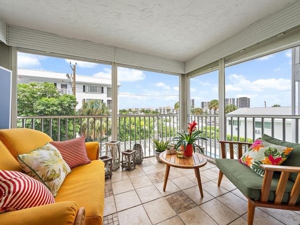 155 Yacht Club Drive, Unit 207, North Palm Beach, FL 33408