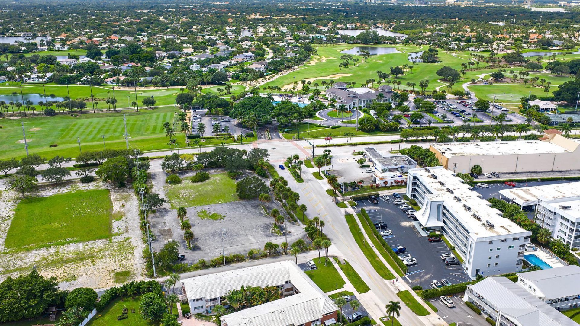 155 Yacht Club Drive, Unit 207, North Palm Beach, FL 33408 Photo