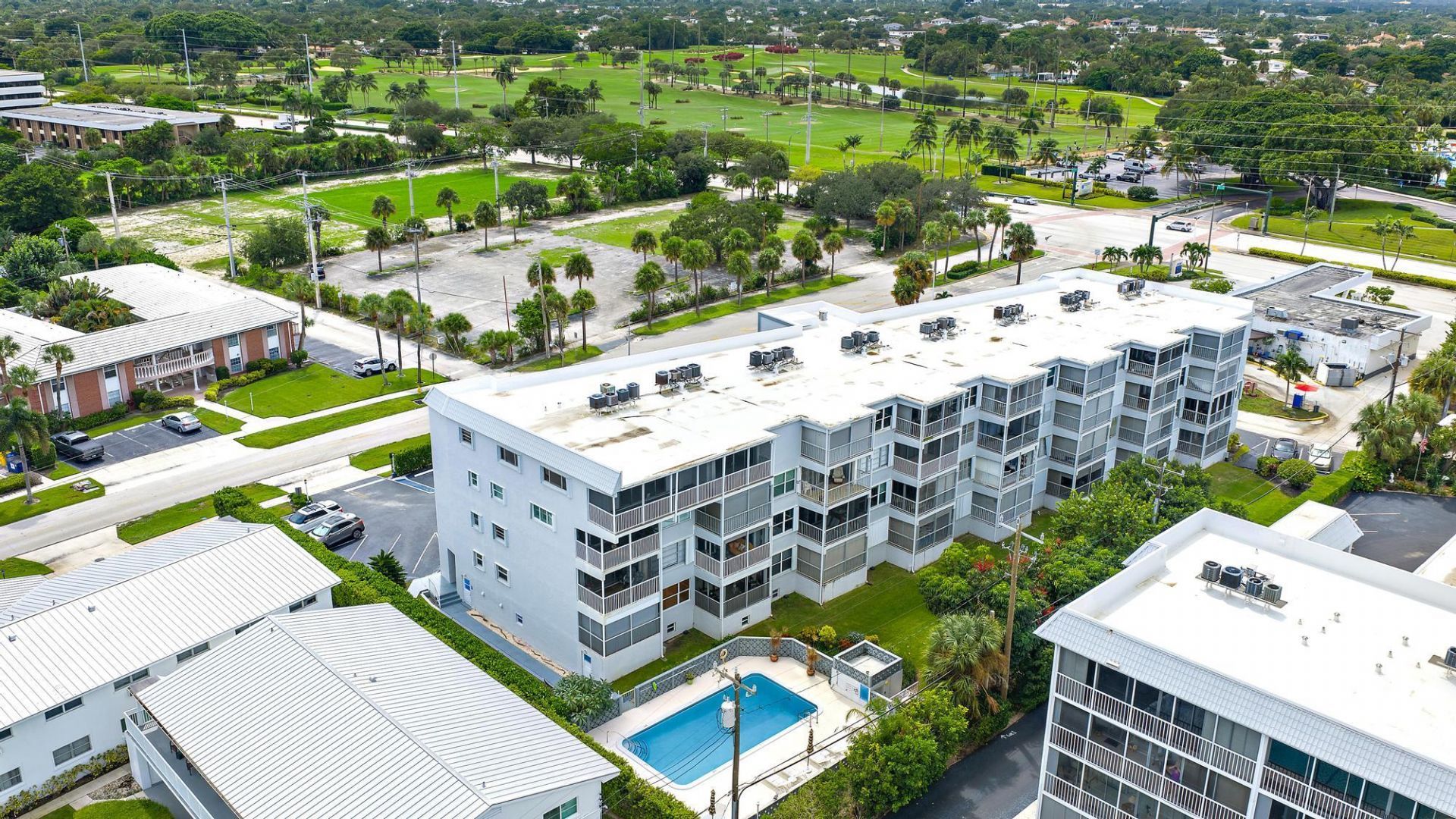 155 Yacht Club Drive, Unit 207, North Palm Beach, FL 33408 Photo