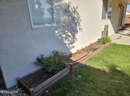6784 N Drexel Drive, Sparks, NV 89436 Photo
