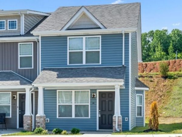 206 Woodland Valley Ln, Clarksville, TN 37040