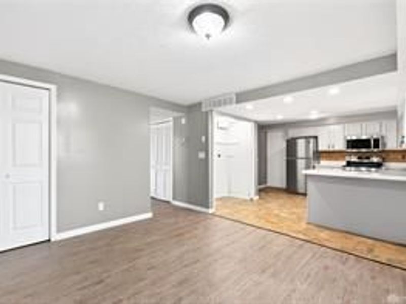 6308 Hemingway Road, Dayton, OH 45424 Photo 12