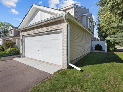 1358 Idlewood Way Shakopee, MN 55379