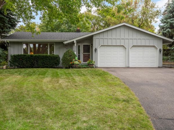5220 Cottonwood Lane N, Plymouth, MN 55442