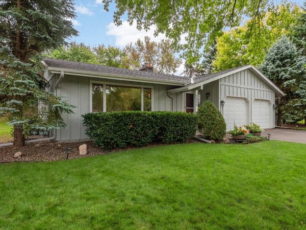 5220 Cottonwood Lane N, Plymouth, MN 55442