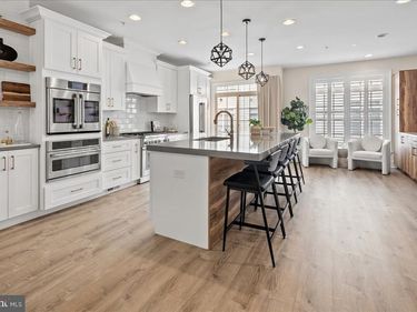 455 N GEORGE MASON DRIVE, ARLINGTON, VA 22203
