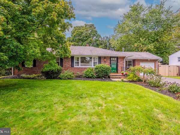 113 SPRINGCREST DRIVE, HIGHTSTOWN, NJ 08520
