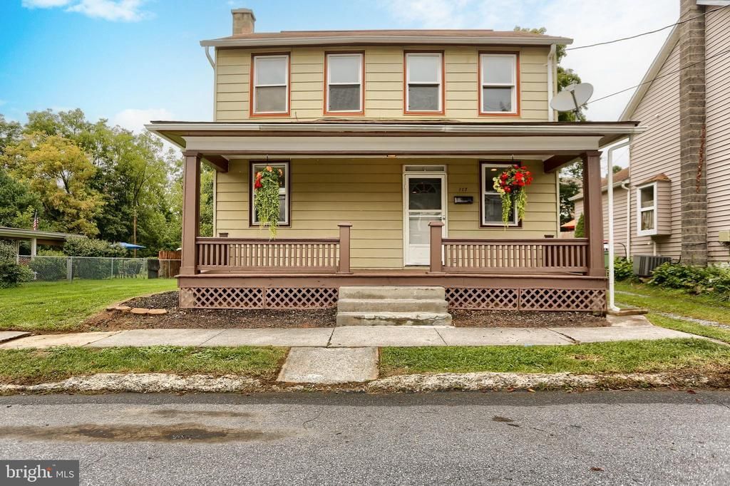 117 W MAIN STREET, HERSHEY, PA 17033