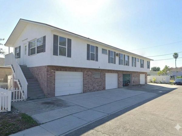 333 E 133RD AVENUE E, Unit B, MADEIRA BEACH, FL 33708
