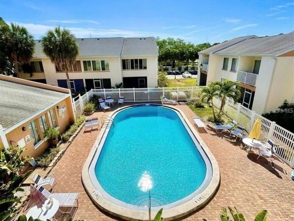 9960 5TH STREET N, Unit 301, ST PETERSBURG, FL 33702