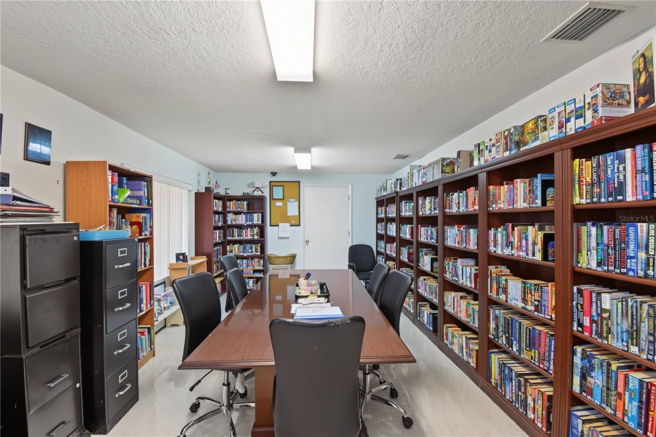 919 50th Avenue W, Bradenton, FL 34207 Photo