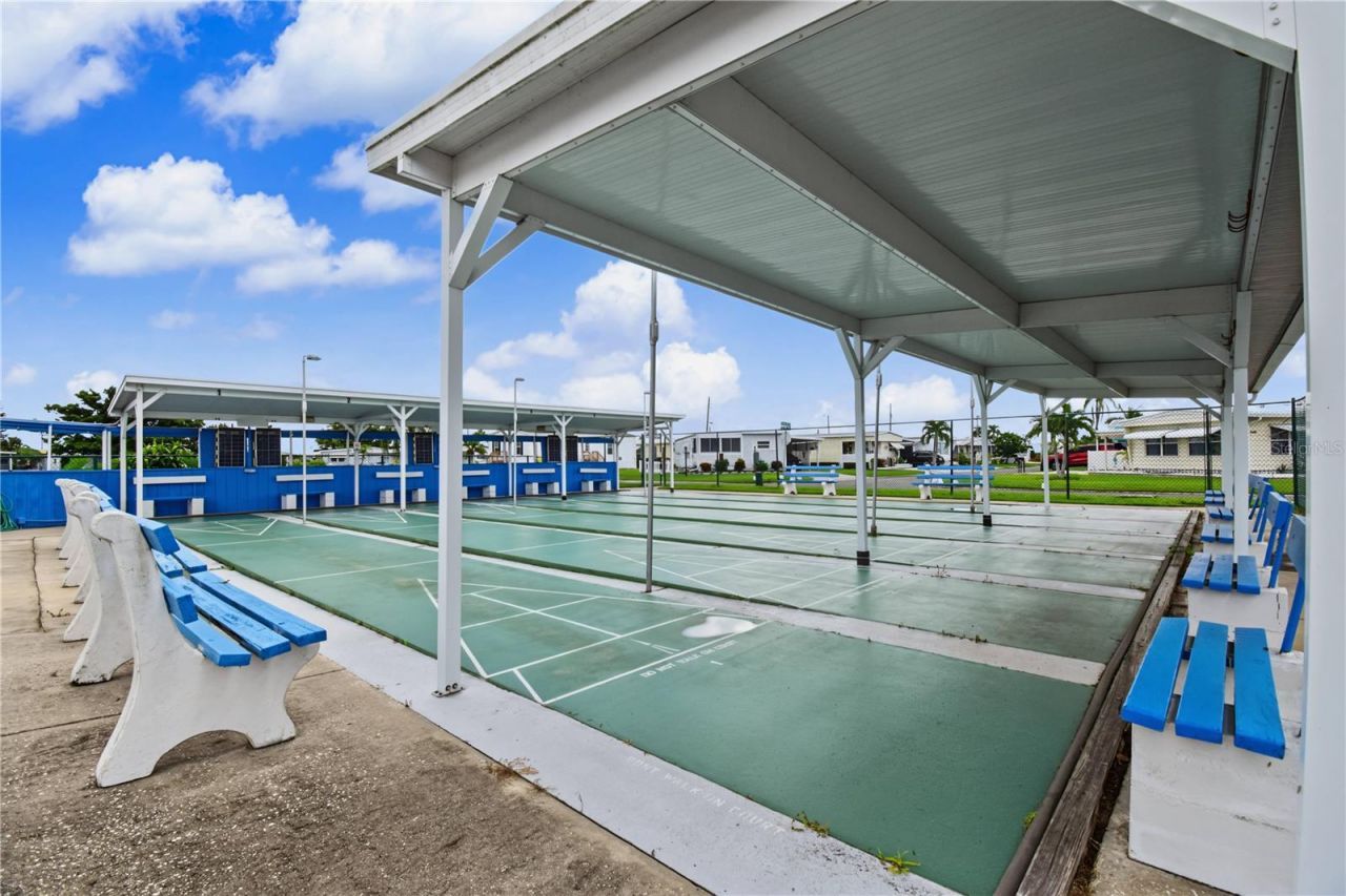 919 50th Avenue W, Bradenton, FL 34207 Photo